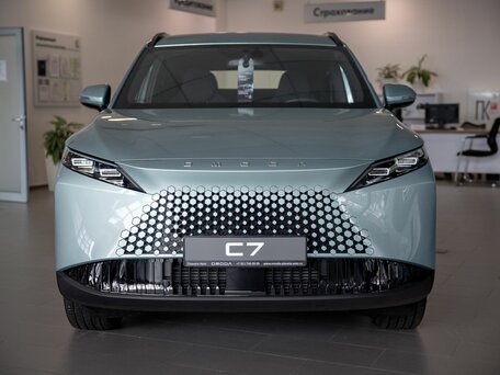 Omoda C7