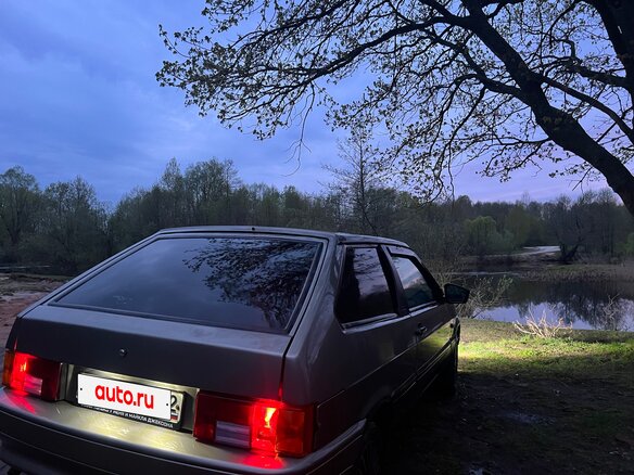 2004 Lada (ВАЗ) 2113, бежевый, 200000 рублей - вид 4