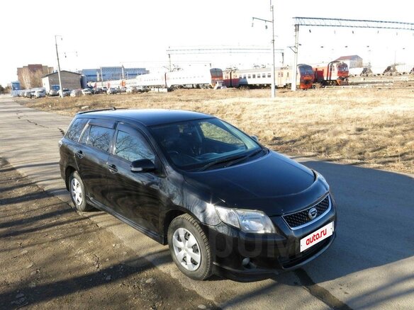 2011 Toyota Corolla Fielder X (E140, E150) Рестайлинг, чёрный, 750000 рублей - вид 6