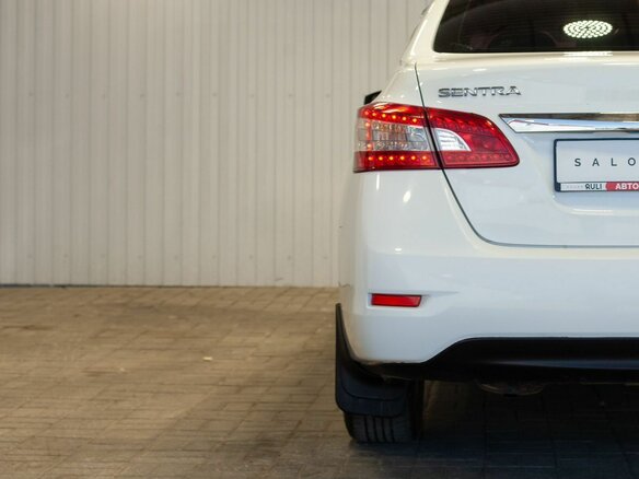 2015 Nissan Sentra VII (B17), белый, 985000 рублей - вид 12