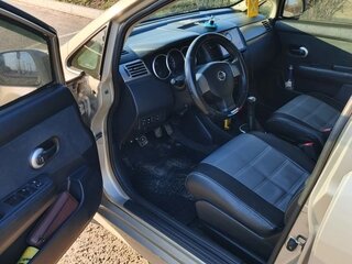 2011 Nissan Tiida I Рестайлинг, коричневый, 685000 рублей, вид 5