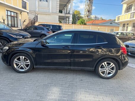 2014 Mercedes-Benz GLA 250 I (X156), чёрный, 2200000 рублей, вид 2