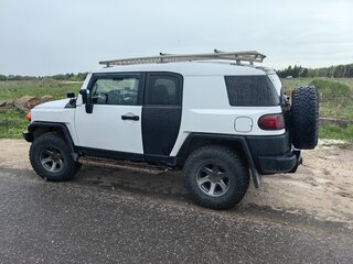 2007 Toyota FJ Cruiser, чёрный, 2685000 рублей, вид 4