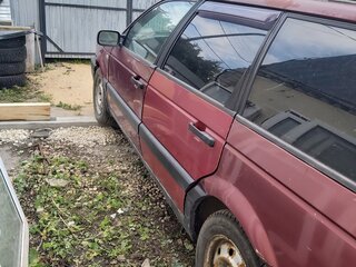1990 Volkswagen Passat B3, красный, 115000 рублей, вид 3