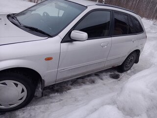 2001 Mazda Familia Y11, серый, 250000 рублей, вид 4