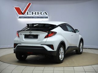 2022 Toyota C-HR I Рестайлинг, белый, 2750000 рублей, вид 5