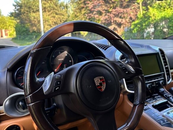 2013 Porsche Cayenne Diesel II (958), чёрный, 3200000 рублей - вид 5