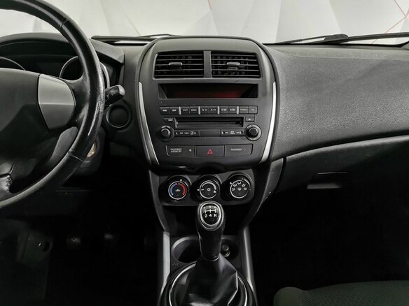 2010 Mitsubishi ASX I, коричневый, 945000 рублей - вид 13