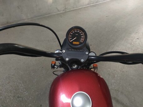 2011 Harley-Davidson Sportster 883, красный, 783000 рублей, вид 3