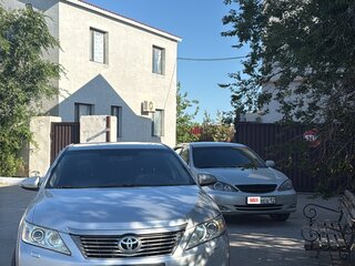 2011 Toyota Camry VII (XV50), серый, 835000 рублей, вид 3