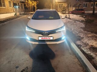 2019 Toyota Corolla XI (E160, E170, E180) Рестайлинг 1, белый, 2100000 рублей, вид 2