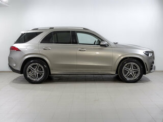 2019 Mercedes-Benz GLE 300 d II (V167), серебристый, 6640000 рублей, вид 4