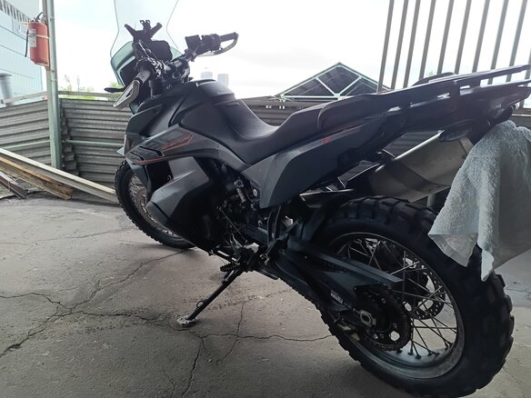 2022 KTM 890 Adventure, серый, 800000 рублей - вид 10
