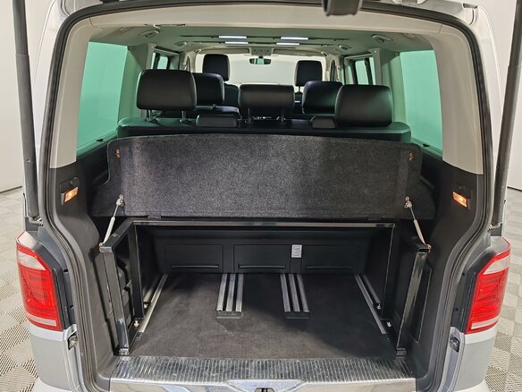 2018 Volkswagen Multivan T6, серебристый - вид 9