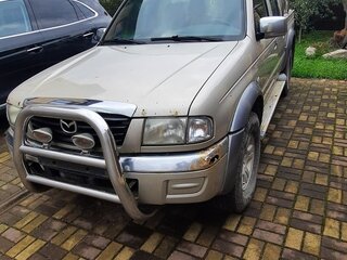 2006 Mazda B-series V, золотистый, 650000 рублей, вид 2