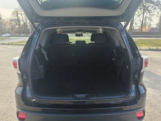 2014 Toyota Highlander III (XU50), чёрный, 3400000 рублей, вид 4