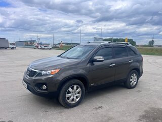 2011 Kia Sorento II, бежевый, 1650000 рублей, вид 3