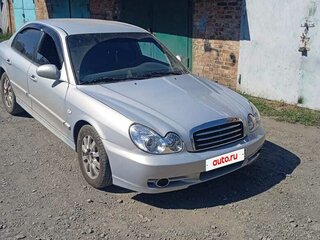 2009 Hyundai Sonata ТагАЗ IV (EF) Рестайлинг, серебристый, 650000 рублей, вид 3