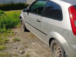 2005 Ford Fiesta Mk5, серый, 200000 рублей, вид 3