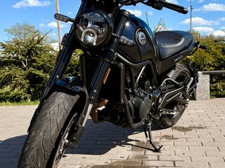2025 Benelli Leoncino 500, чёрный, 455000 рублей, вид 1