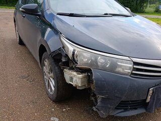 2015 Toyota Corolla XI (E160, E170, E180), серый, 700000 рублей, вид 2