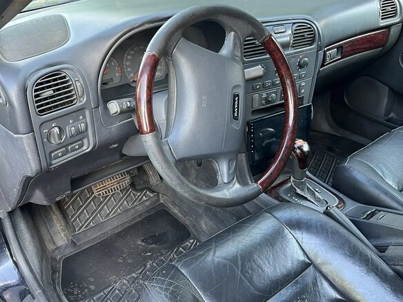 2001 Volvo S40 I Рестайлинг, чёрный, 335000 рублей - вид 5
