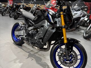 2021 Yamaha MT-09 (FZ-09), чёрный, 935000 рублей, вид 5