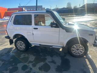 2018 Lada (ВАЗ) 2121 (4x4) I Рестайлинг, белый, 675000 рублей, вид 3