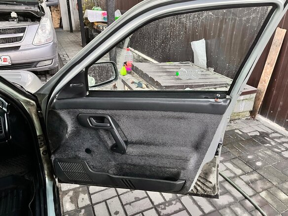 1999 Lada (ВАЗ) 2110, серебристый, 140000 рублей - вид 6