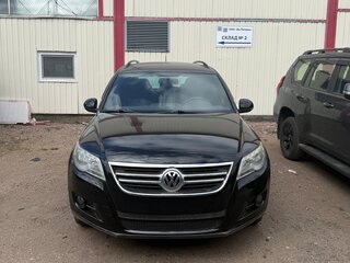 2010 Volkswagen Tiguan I, чёрный, 1100000 рублей, вид 1
