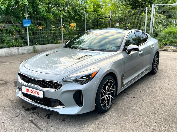2021 Kia Stinger I Рестайлинг, серый, 3250000 рублей