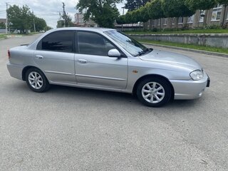 2007 Kia Spectra I Рестайлинг 2, серебристый, 450000 рублей, вид 3