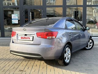 2010 Kia Cerato 5-speed II, синий, 710000 рублей, вид 4