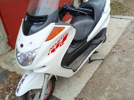 2000 Yamaha Majesty 250, белый, 160000 рублей, вид 3