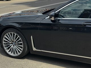 2019 BMW 7 серии Long 740Li xDrive VI (G11/G12) Рестайлинг, чёрный, 6300000 рублей, вид 5