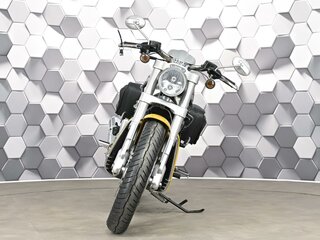 2005 Harley-Davidson V-Rod, жёлтый, 759000 рублей, вид 3