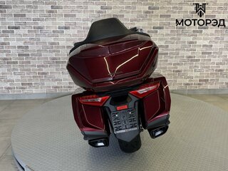 2025 Honda GL 1800 Gold Wing, красный, 3195000 рублей, вид 3