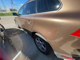 2010 Volvo XC60 I, коричневый, 1350000 рублей, вид 2