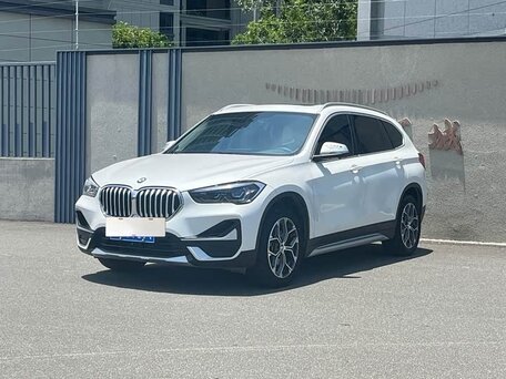 BMW X1 II (F48) Рестайлинг