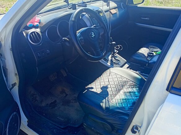 2008 Suzuki Grand Vitara II Рестайлинг, белый, 400000 рублей - вид 5