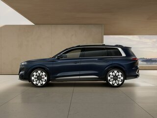 2026 Audi Q9, синий, 20900000 рублей, вид 4