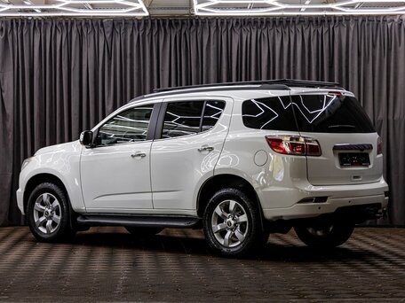 2014 Chevrolet TrailBlazer II, белый, 1755000 рублей, вид 4
