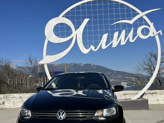 2013 Volkswagen Polo V, чёрный, 755000 рублей, вид 2