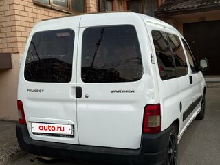 2011 Peugeot Partner I Рестайлинг, белый, 400000 рублей, вид 5