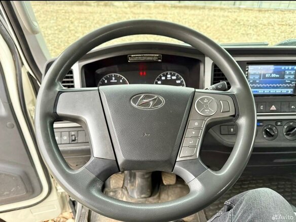 2022 Hyundai e-Mighty, белый, 5100000 рублей - вид 3