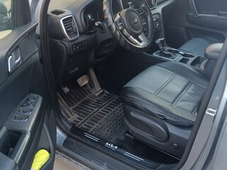2020 Kia Sportage IV Рестайлинг, серый, 2250000 рублей, вид 5