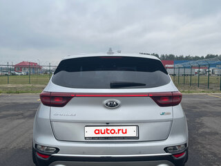 2020 Kia Sportage IV Рестайлинг, серый, 2620000 рублей, вид 5