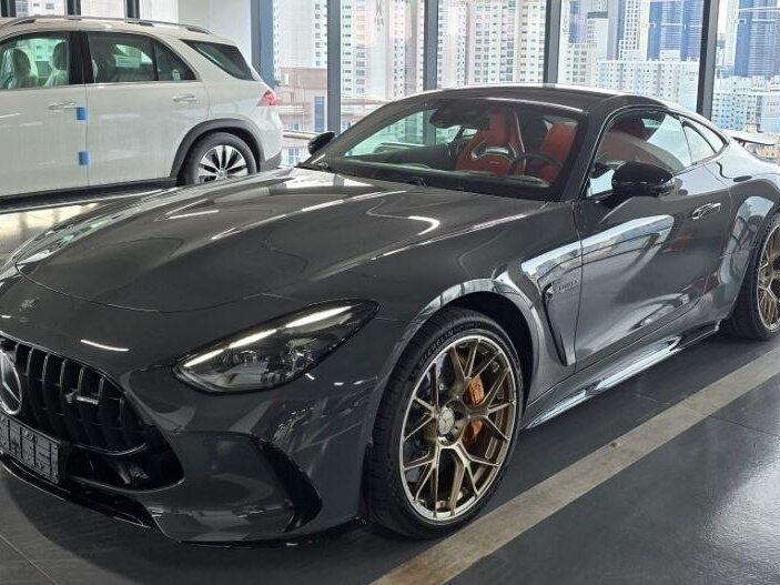 Открыть фотографии: Mercedes-Benz AMG GT II