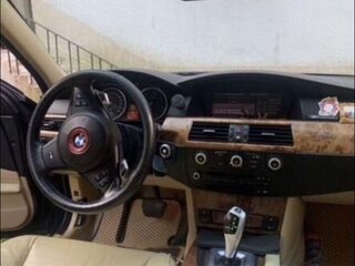 2007 BMW 5 серии 520d V (E60/E61) Рестайлинг, чёрный, 1300000 рублей, вид 3