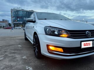2019 Volkswagen Polo V Рестайлинг, белый, 720000 рублей, вид 2